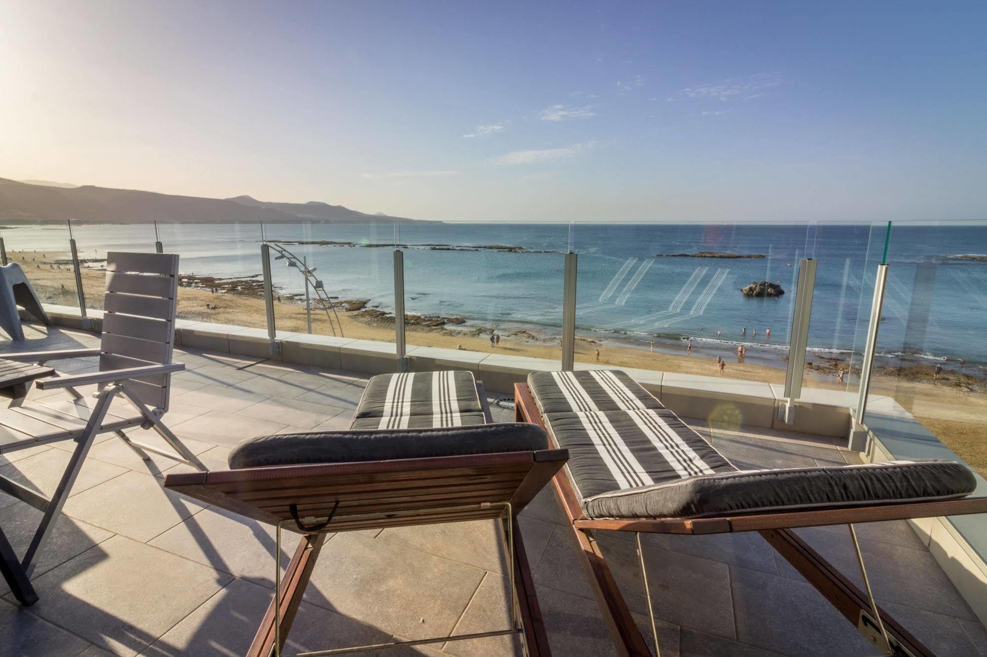 Living Las Canteras Homes - Beachfront Rooftop Лас-Пальмас-де-Гран-Канария Экстерьер фото